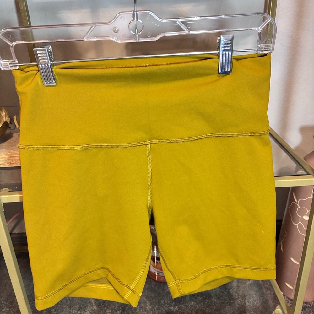 Lulu Lemon Align Biker Shorts 6’’